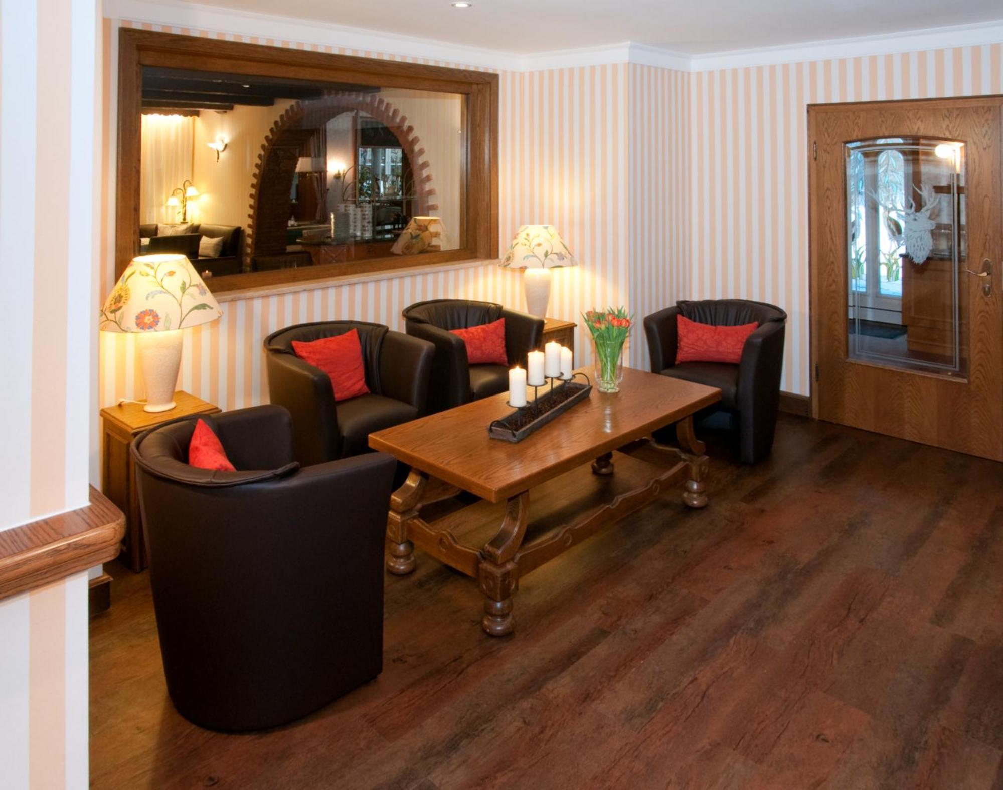 Hotel Zum Goldenen Hirsch Bad Bevensen Luaran gambar