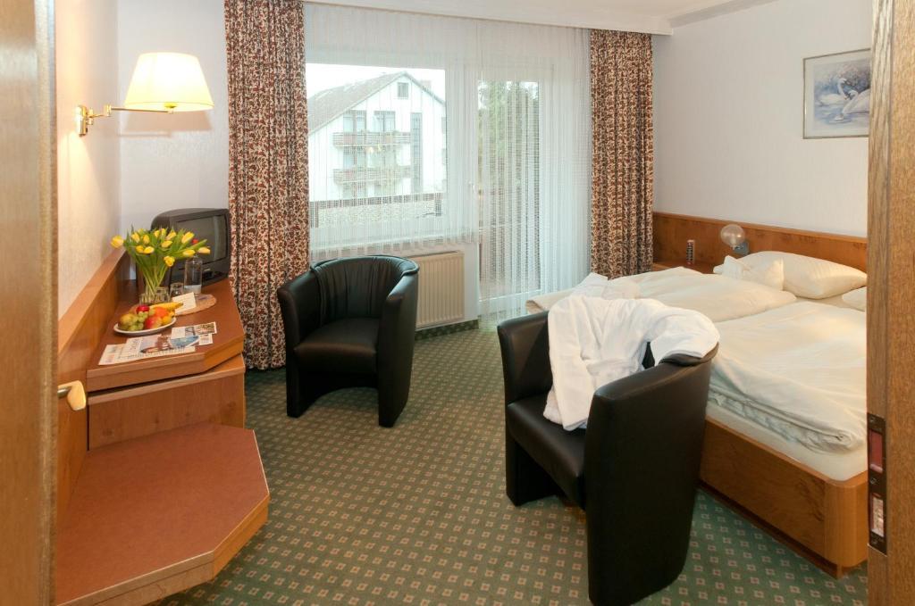 Hotel Zum Goldenen Hirsch Bad Bevensen Bilik gambar